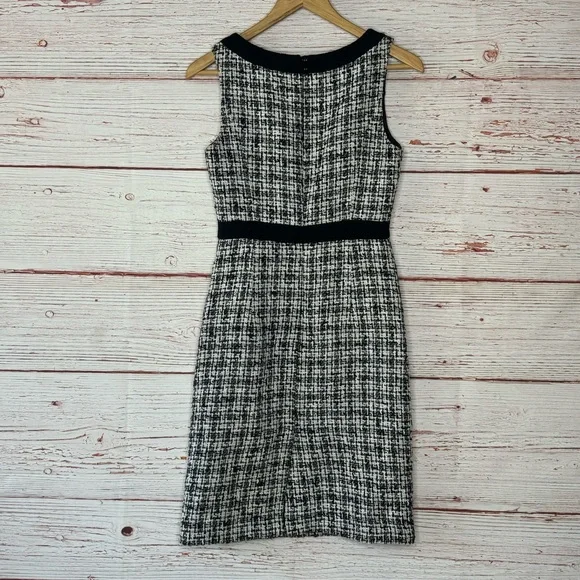 Milly of New York Boucle Tweed Sleeveless Sheath Dress Black/White Sz 0 - Picture 7 of 14